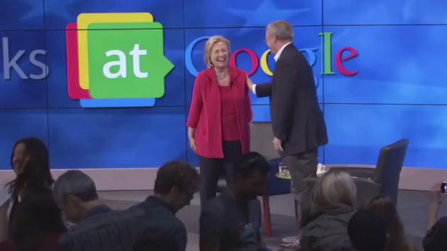 谷歌董事长施密特鼎力助选希拉里